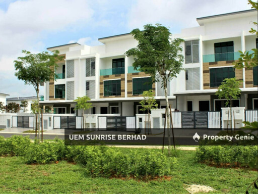 Broadhill, Forest Heights
