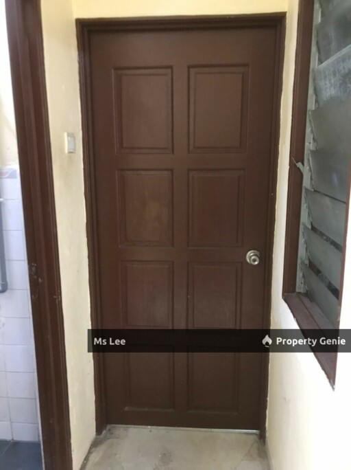 3rd floor Shop Apartment-Taman Desaria-PJS 5-Petaling Jaya-Ready Now