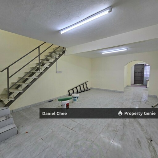 Ipoh Tasek Taman Bertuah Renovated Double Storey Intermediate Corner House For Sale