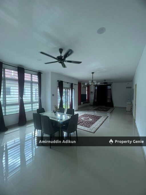 Banglo Cantik Bandar Tasik Senangin