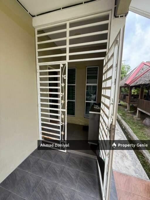 Double Storey Semi D @ Sg Ara Bayan Lepas Penang For Sale