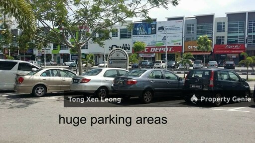 Kota Laksamana 2.5 Storey Shop End Lot