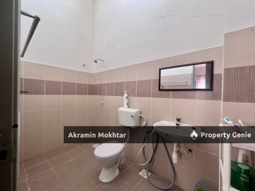 Fully Furnished | 1.5 Storey Terrace, Jalan Bangau, Taman Bentara Telok Panglima Garang