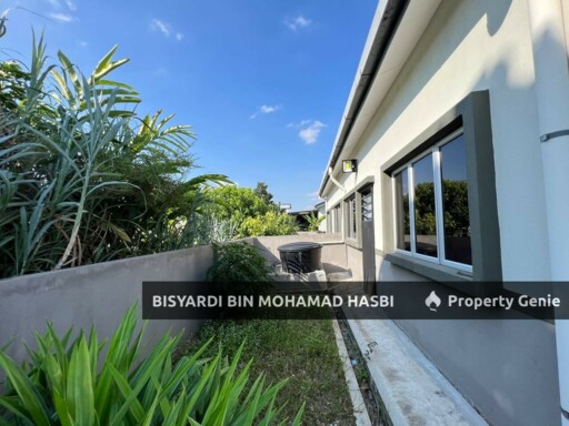 CORNER LOT SINGLE STOREY SEMI DETACHED, TAMAN SRI RAMPAI SEKSYEN 30 SHAH ALAM .