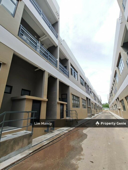 Horizon Hills Brand New Double Storey Shoplot For Rent