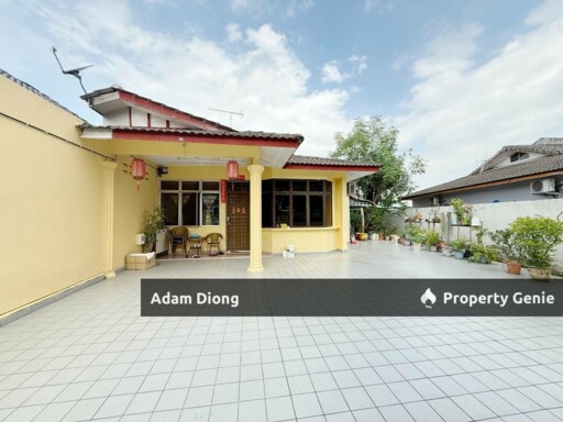 Taman Rinting @ Jalan Tembusu End Lot