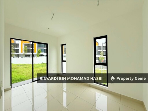 CORNER LOT (TYPE A4) KLCC VIEW 3 STOREY SUPERLINK HOUSE EAST 57, RESIDENSI LAMAN TIMUR DESA MELAWATI, KL