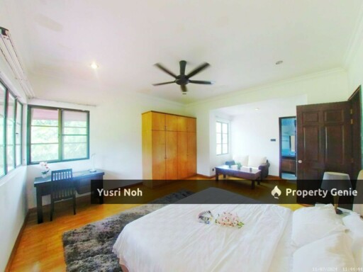 PARTIALLY FURNISHED - BUNGALOW DOUBLE STOREY BEVERLY ROW IOI RESORT CITY PUTRAJAYA