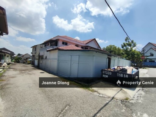 SS 1 Kampung Tunku Semi-D Corner