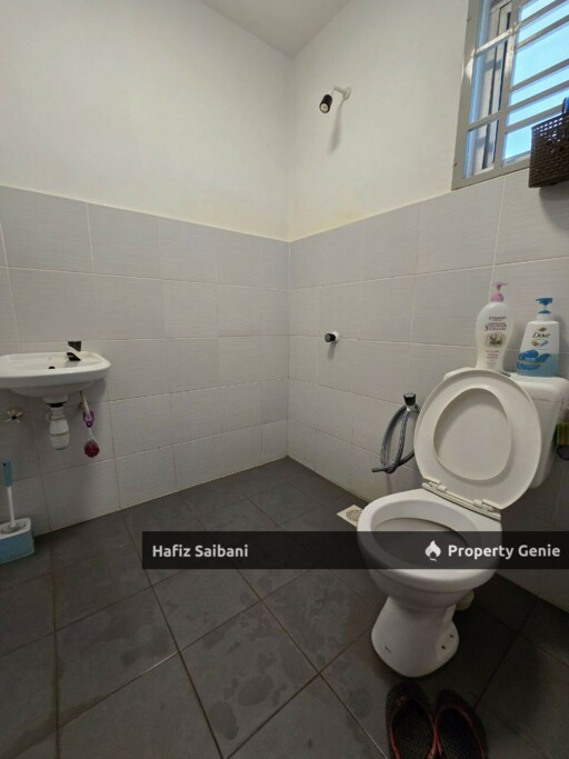 Double Storey Laman Haris Puncak Alam