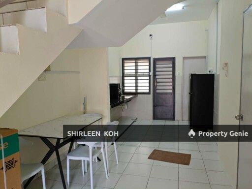 Male Room for Rent at Taman Nusantara @ Gelang Patah