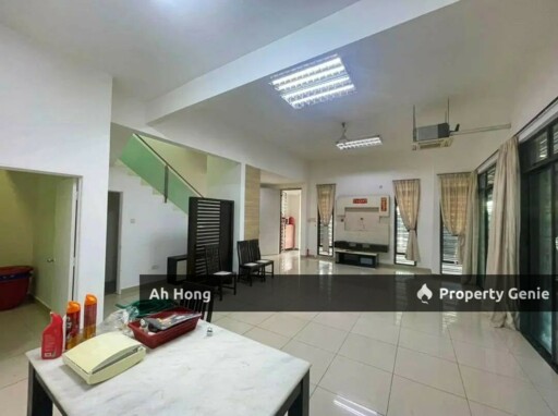 Opal Mutiara Mas / Double Storey Cluster / Corner Lot / Renovated / G&G