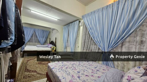 Ayer Keroh Fully Extended 5 Rooms Semi D Corner 54x80 Non Bumi 3-phase