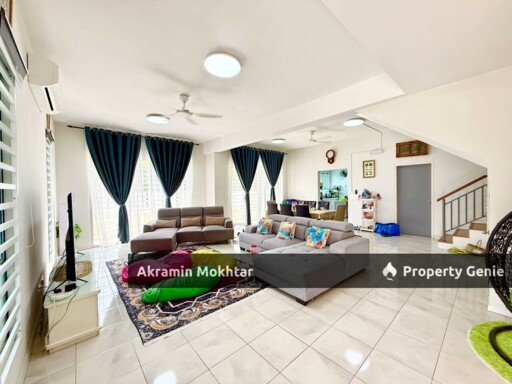 Freehold, Corner Lot & Renovated | Double Storey Camellia Serene Heights 1, Semenyih