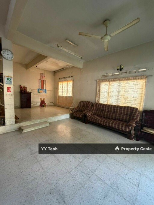 CORNER Kampung Lapan Double Storey Terrace