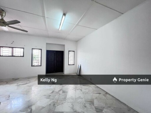 2 Sty House At Taman Indah Klang For Rent