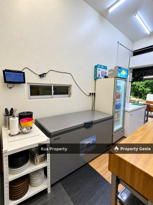 Restaurant Business For Sale at Jalan Batu Biah, Limbang