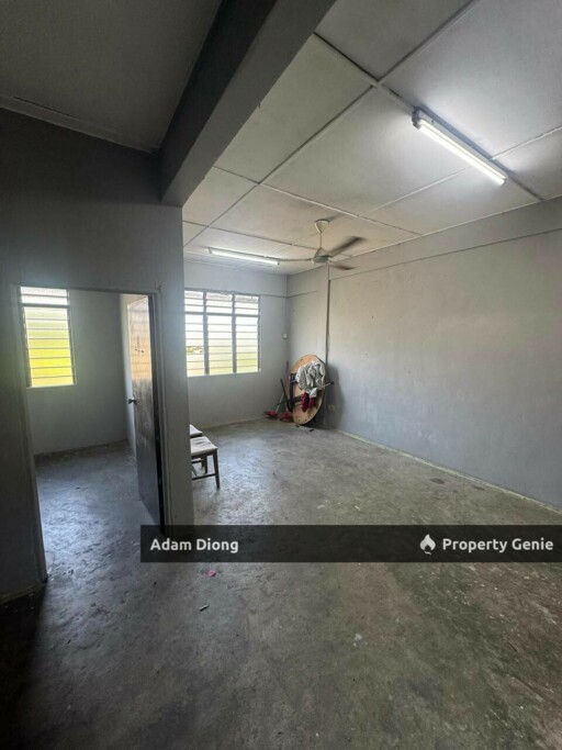 Jalan Bayan 61 Taman Megan Ria @ FLAT