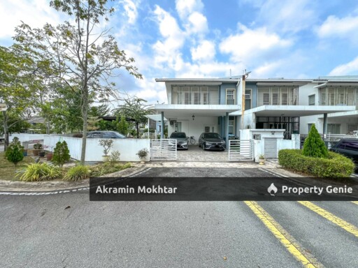 Freehold, Facing Open & Corner Lot | 2 Storey Superlink House Bandar Enstek Nilai Negeri Sembilan