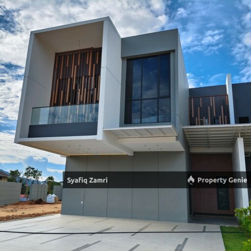 SEMI-D MAJESTIC HEIGHTS BUKIT PELINDUNG, KUANTAN