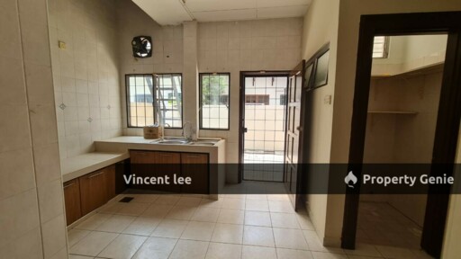 Sri Petaling, 3 Storey Semi-D with 4000sqft Land Size