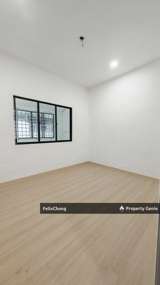 Taman Johor Jaya 1 Sty Terrace,Jalan Teratai,Johor Bahru,Renovated