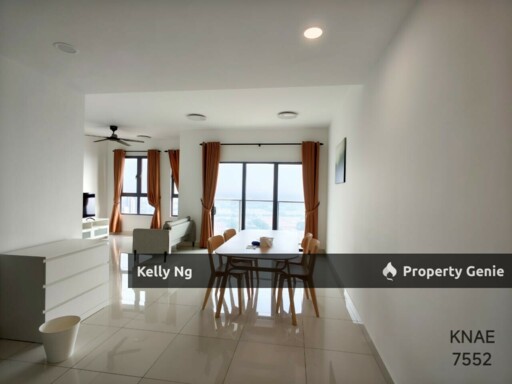 Trio Residence Corner Unit With Balcony 3BED+3BATHROOMS Fully Furnished For Rent At Bkt Tinngi Klang