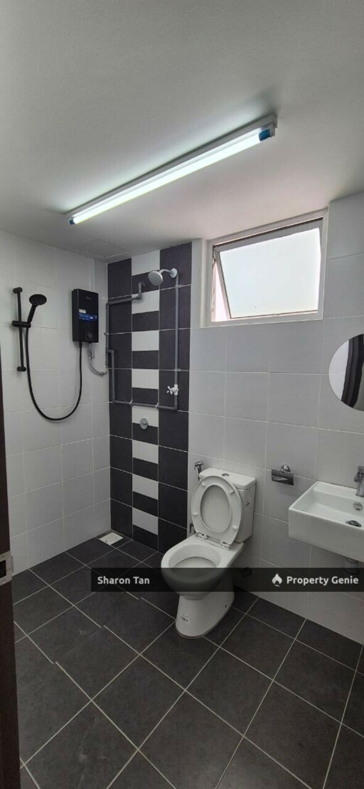 New Amber Heights Condo 3B2B Fully Furnished Seri Alam , Pasir Gudang