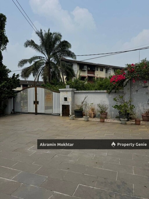 Corner Lot & Renovated | Double Storey Bungalow Seksyen 1 Bandar Baru Bangi