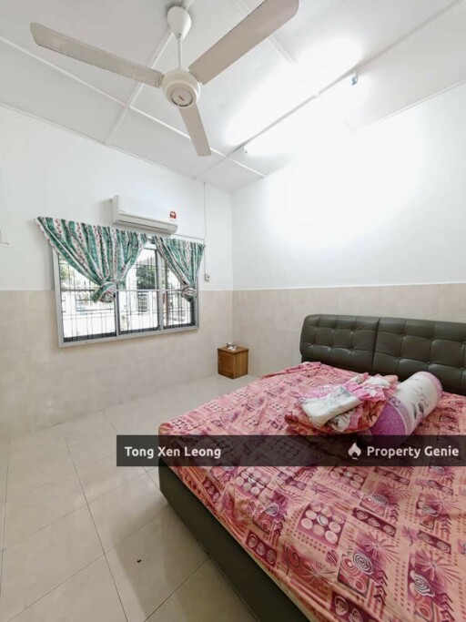 1 Storey For Sale @ Bukit Beruang !! Facing Padang Unit Below Value !!