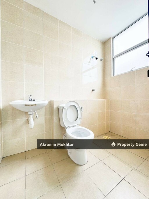 Freehold | 3 Storey Terrace Bangi Avenue