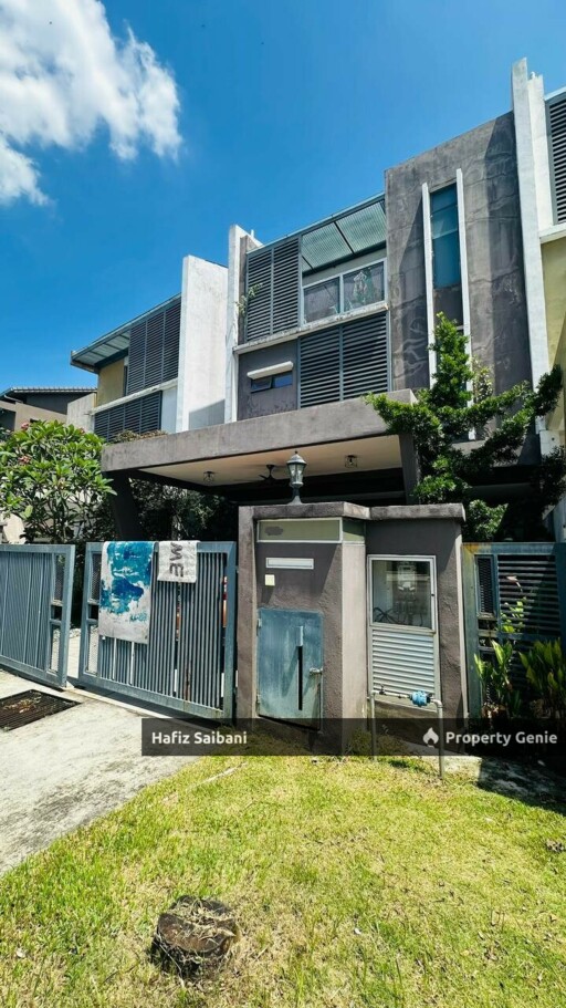 3 Storey Super link Laman Glenmarie Shah Alam