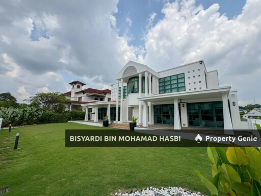 BUNGALOW KGSAAS, SEKSYEN 13 SHAH ALAM .