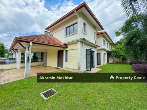 Double Storey Semi D Cluster Cahaya Spk Shah Alam  .