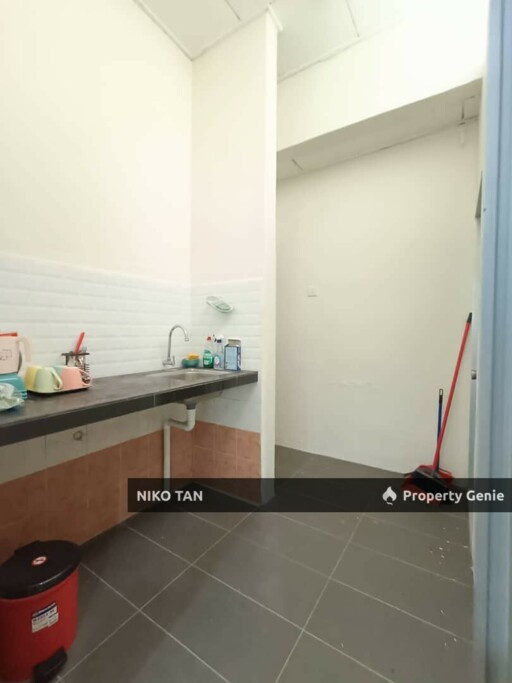 Jalan Kenanga 3Stry Shoplot Kulai For Sale