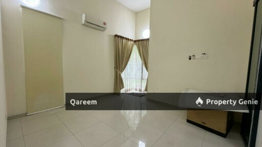 3 Storey Bungalow Anjung Melati Gombak. Near TBG.