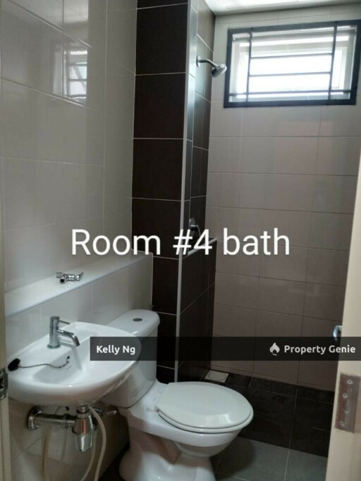 Cluster Semi D Partly Furnished Periwinkle At Bandar Rimbayu For Rent