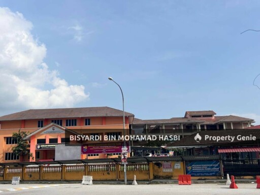 CORNER LOT 2 STOREY SEKSYEN 7 BANDAR BARU BANGI.