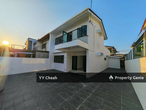Pasir Puteh Two Storey Fully Renovated Like New, For Sale Good Location