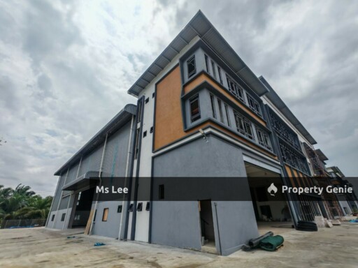 Corner Semi-D Factory with Office-Jenjarom Industrial Park