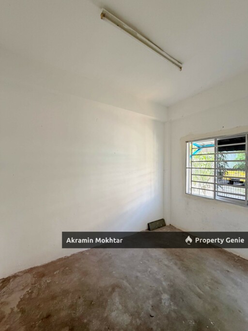 FREEHOLD, END LOT & TERMURAH | 2 Storey Terrace, Taman Pinggiran Senawang, Senawang