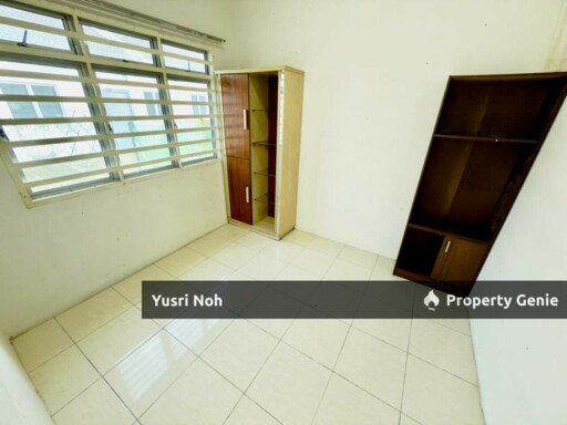 Storey Terrace Jalan Tanjung Sauh Seksyen 30, Shah Alam Selangor