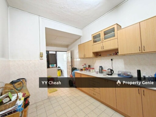 Ipoh Garden 2 Storey Terrace For Sale Good Condition Freehold