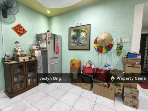 2 Bedrooms Apartment at Permas Jaya for Sale