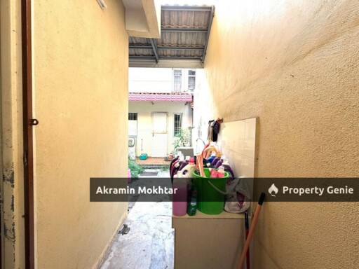 DOUBLE STOREY SEMI D CLUSTER HOUSE TAMAN TASIK UTAMA AYER KEROH MELAKA