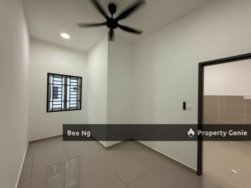 Aster Height Puncak Tropicana Gelang Patah