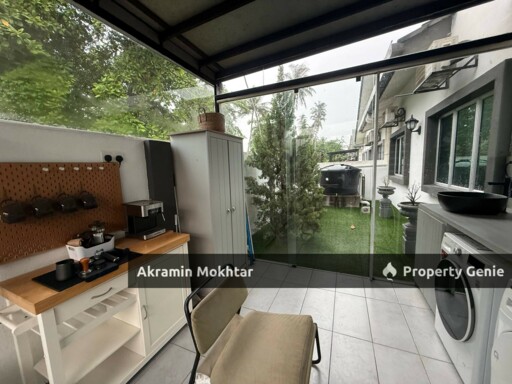 FREEHOLD, PARTIALLY FURNISHED & RENOVATED | Single Storey SEMI DETACHED Taman Sri Serdang 3, Kg Tok Muda Kapar
