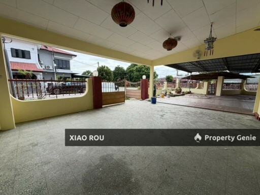 For Sales Kampung Lapan 2sty Corner