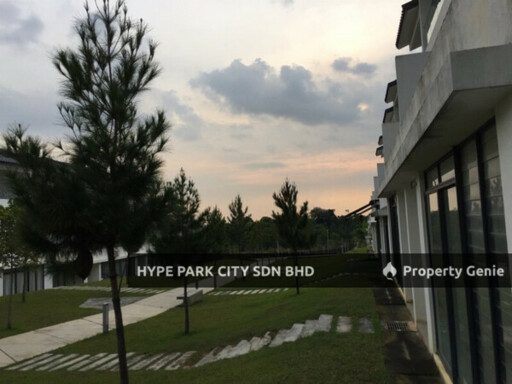 Lake Club Parkhome