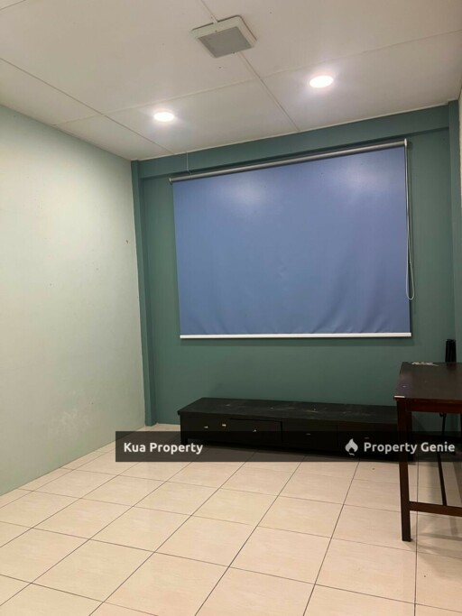 Double Storey Corner House at Moyan For RENT